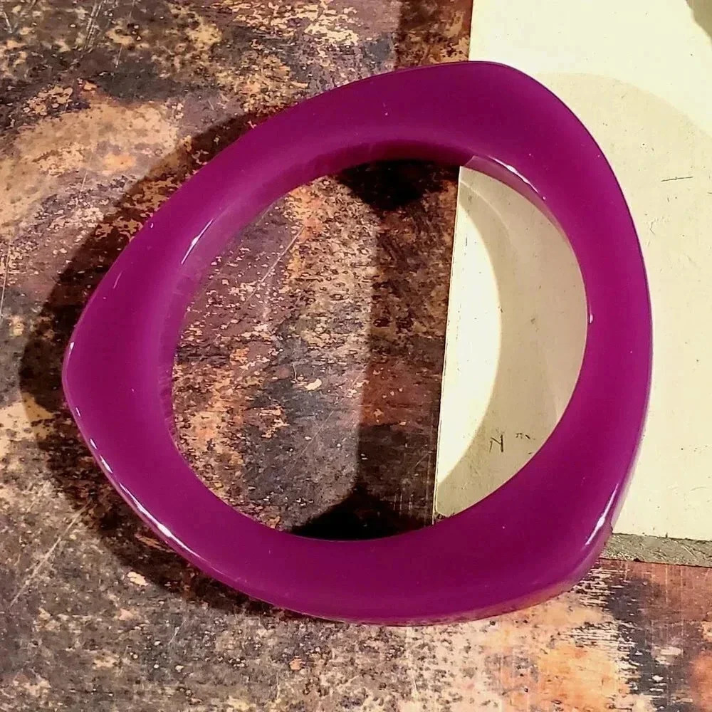 Rounded Triangle Purple New Vintage Y2K 90s Retro Structural Bangle Bracelet